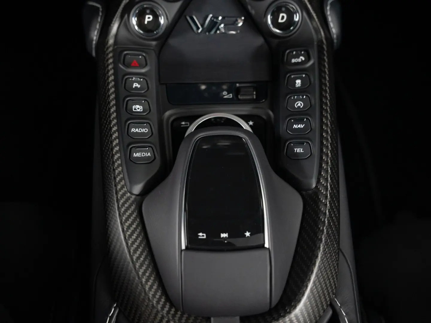 V12 Roadster Limited one of 249    NP 430 TEU !