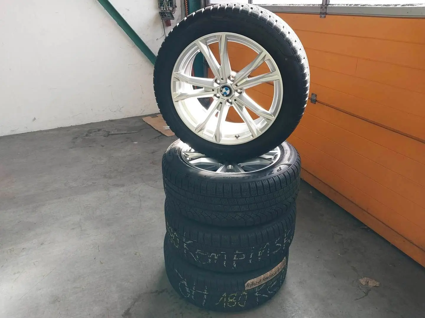 750 e xDrive M Sport Pro Fond Enter UPE180.000€