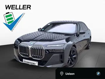 750e xDrive M Sport Two-Tone LoungeSeat Fond-TV