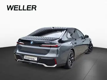 750e xDrive M Sport Two-Tone LoungeSeat Fond-TV