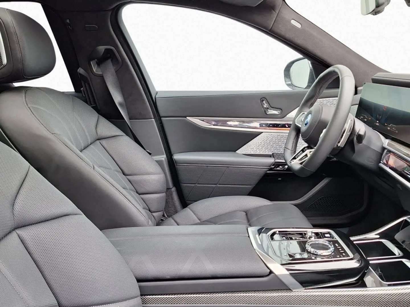 750e xDrive M Sport Two-Tone LoungeSeat Fond-TV