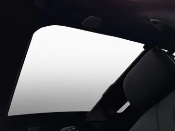 750e xDrive M Sport Two-Tone LoungeSeat Fond-TV