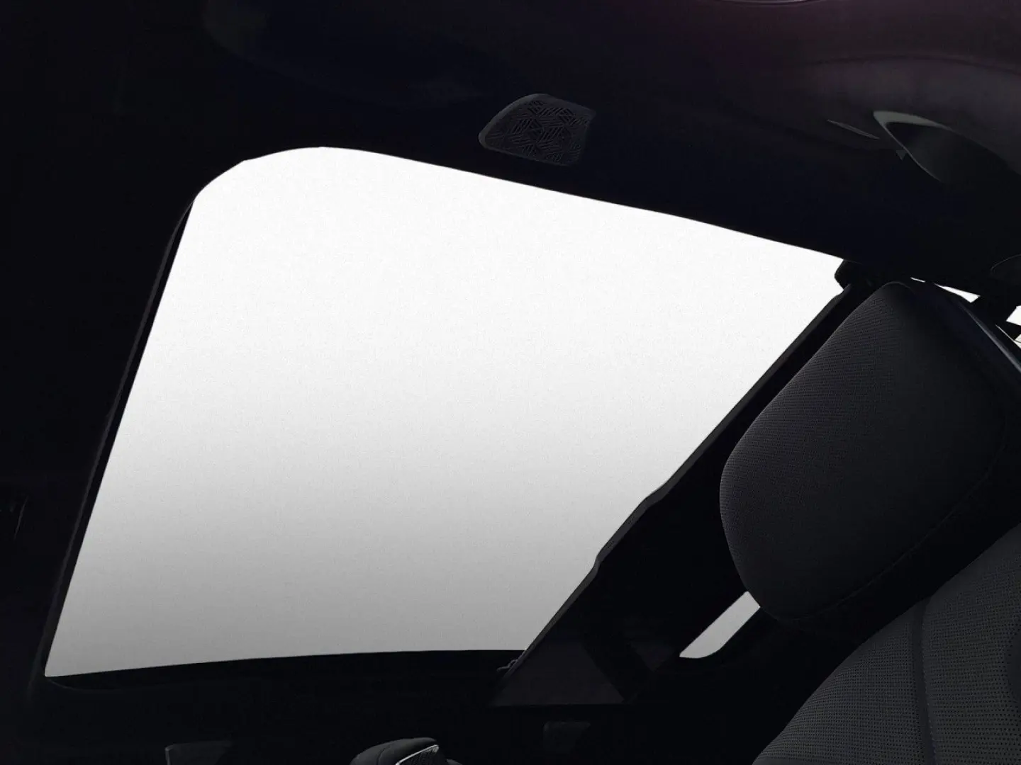 750e xDrive M Sport Two-Tone LoungeSeat Fond-TV