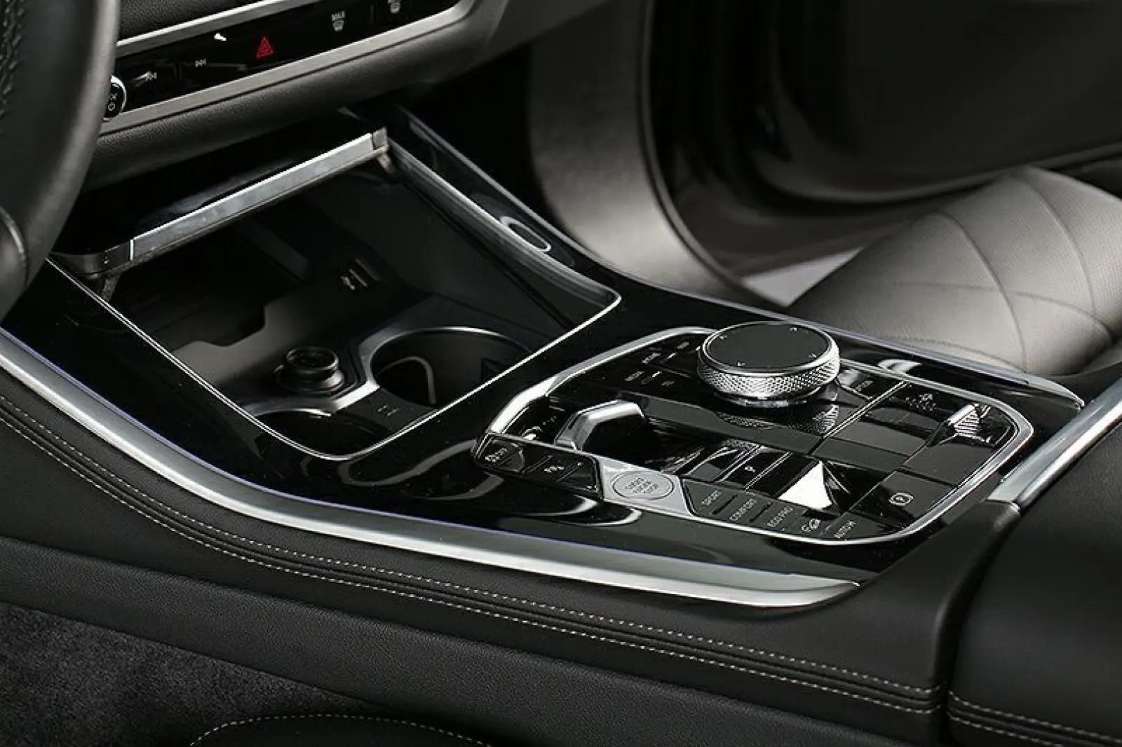 X5 xDrive30d M Sport Pro Individual AHK Standh