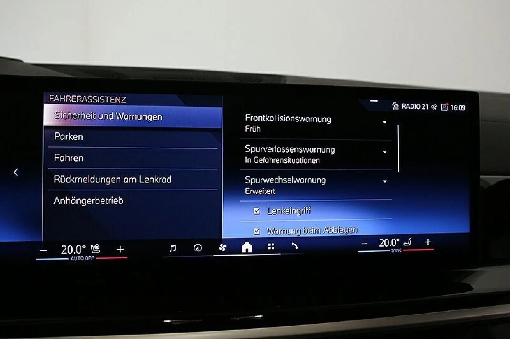 X5 xDrive30d M Sport Pro Individual AHK Standh