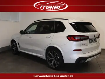 X5 xDrive 45 e M Sport Shadow H K-AHK-LASER-LUFT