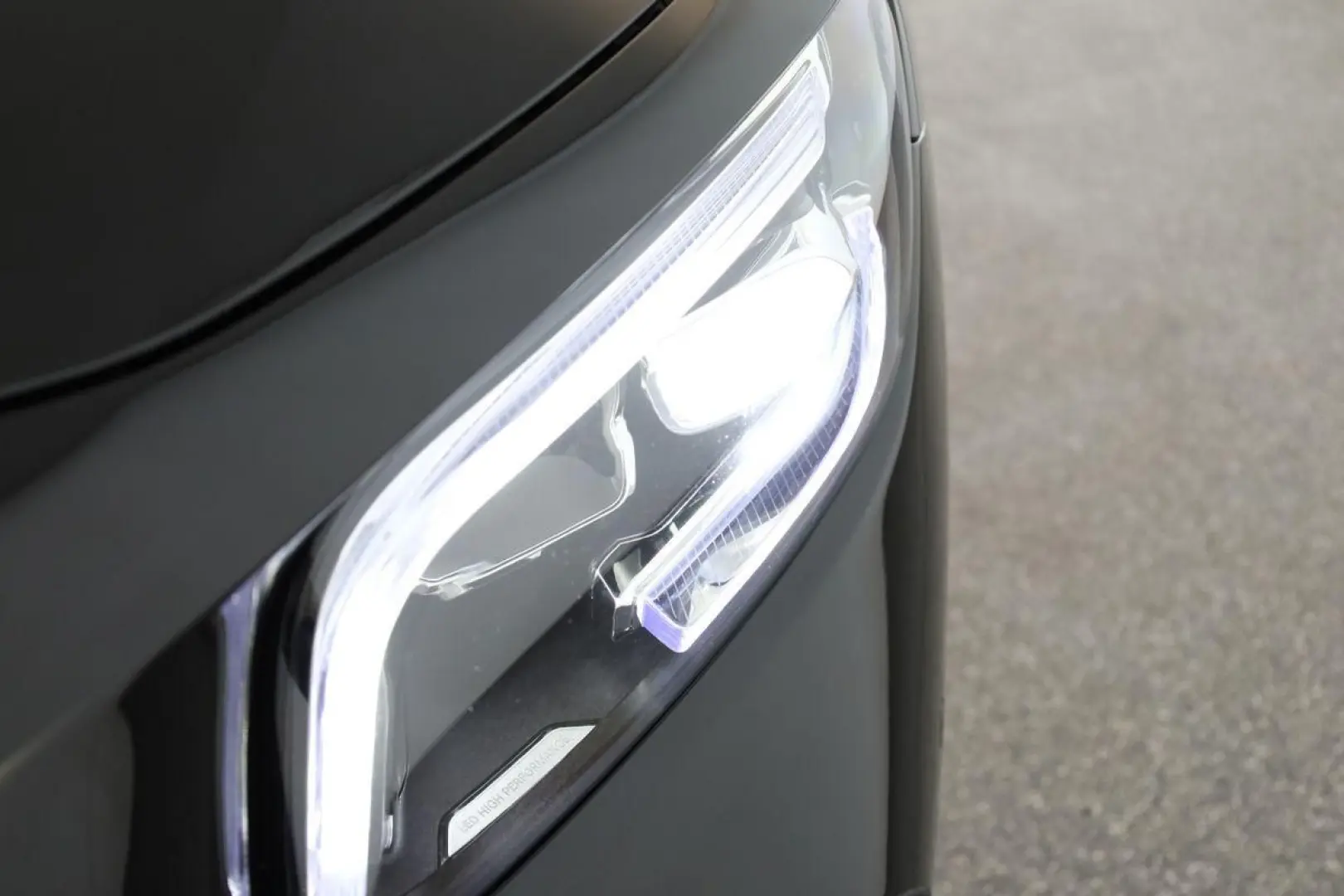 GLB 250 8G AMG 7S LED Pano Digi Navi App Kam 19