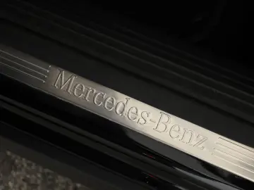 GLB 250 8G AMG 7S LED Pano Digi Navi App Kam 19