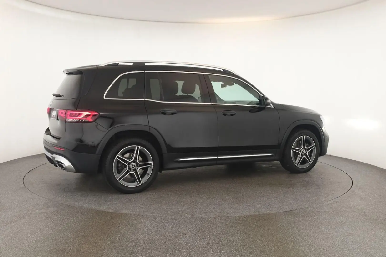 GLB 250 8G AMG 7S LED Pano Digi Navi App Kam 19