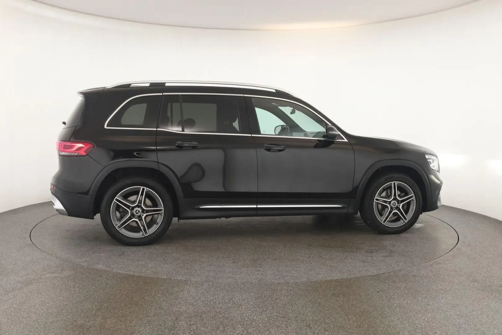 GLB 250 8G AMG 7S LED Pano Digi Navi App Kam 19