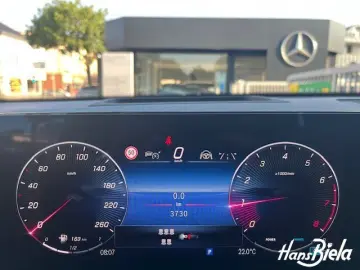 GLB 250 4M AMG Prem  Pano 7Si Bur Multi 360  AHK