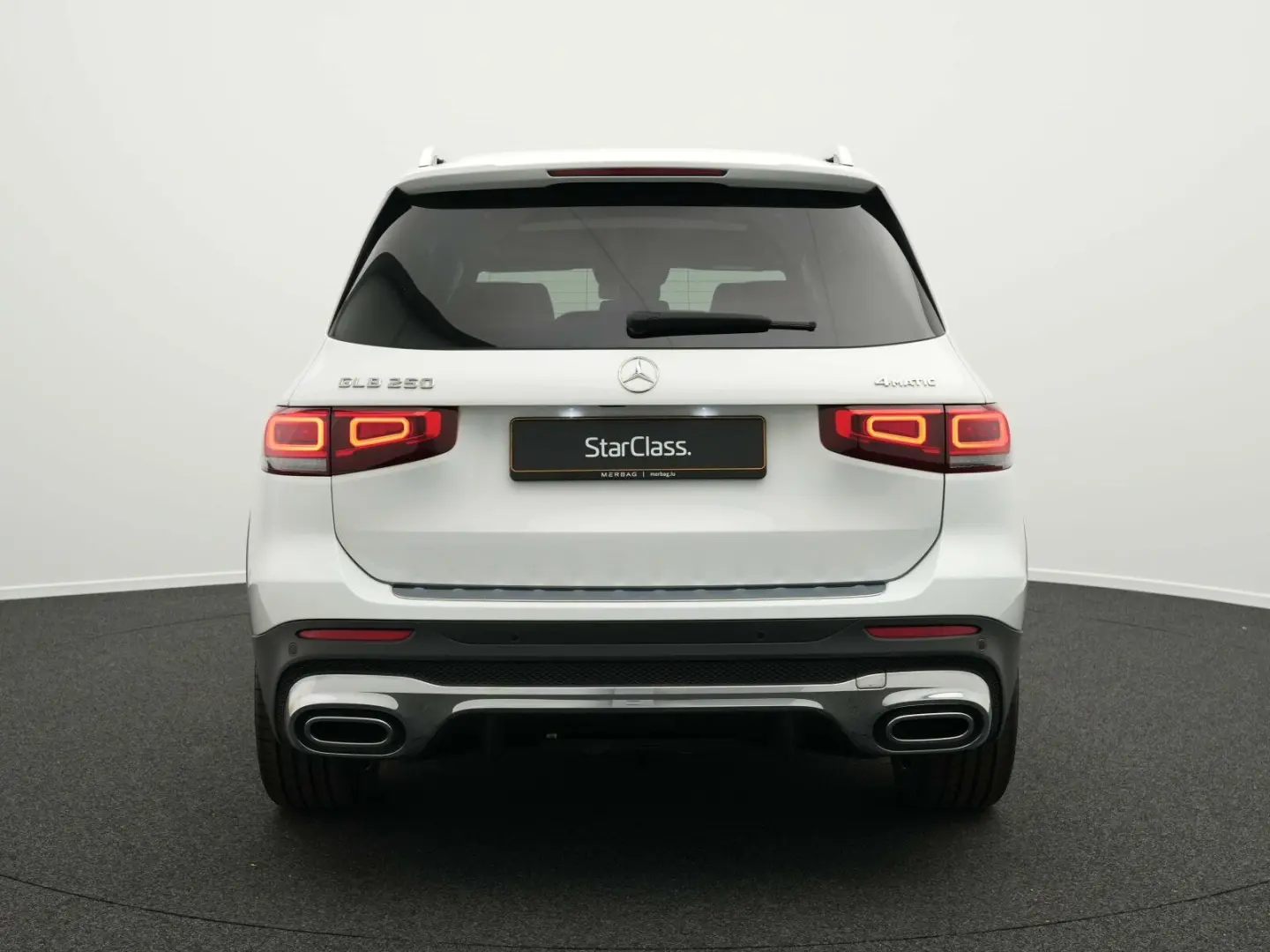 GLB 250 4MATIC AMG-Line Pano AHK Burm  7Sitzer