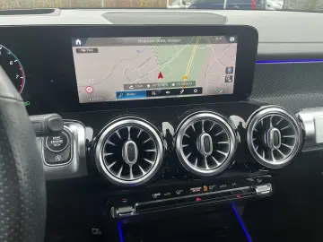 GLB 250 4M AMG NIGHT Distr Pano AHK 360  7-Sitze