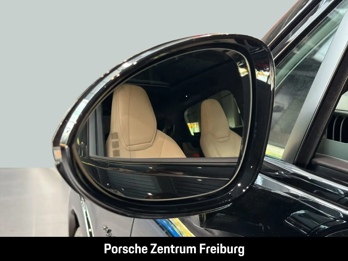 Cayenne E-Hybrid Coupe InnoDrive Head-Up BOSE