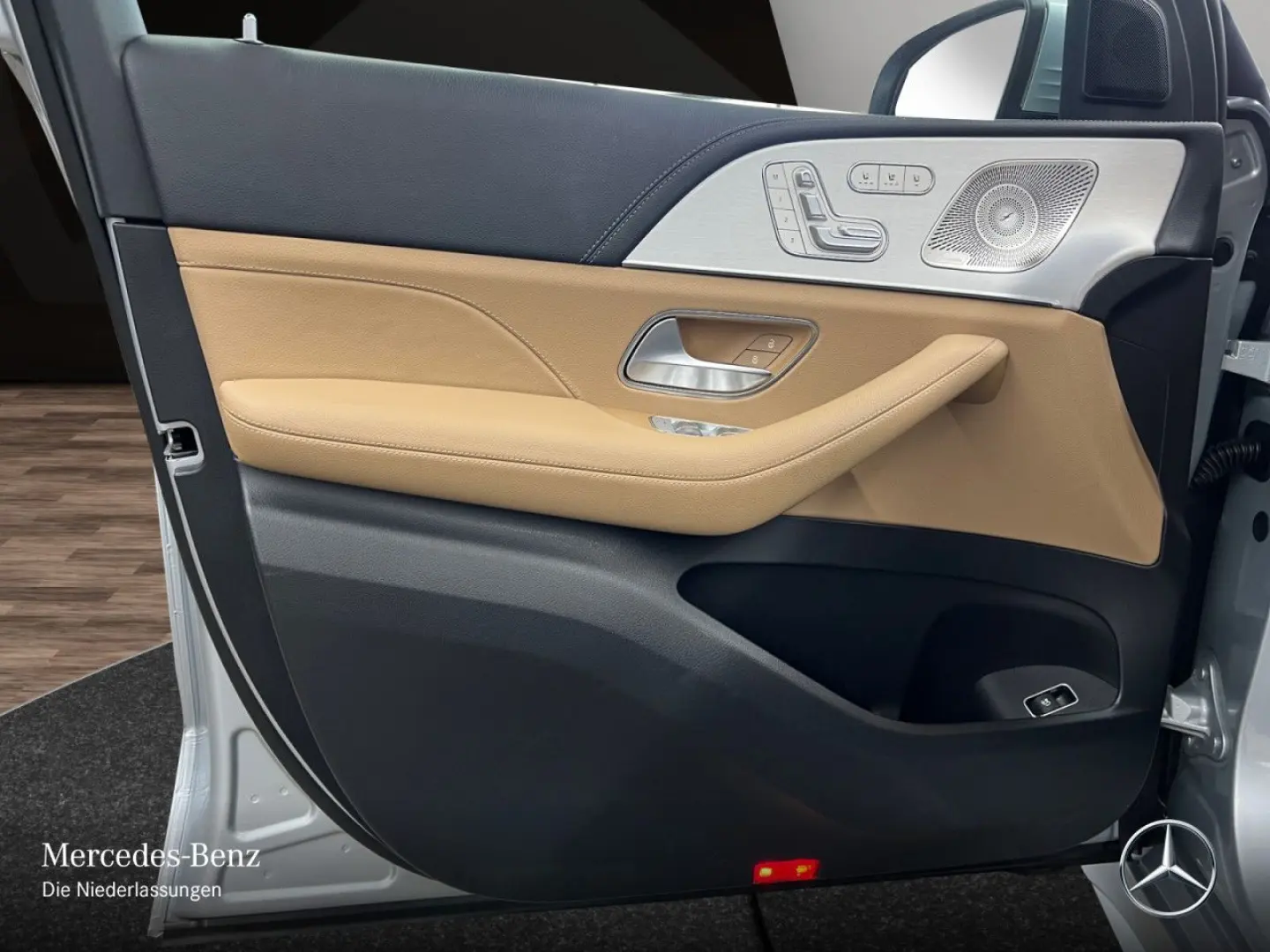 GLE350de 4M AMG Premium  Dist Pano Airm AHK Burm