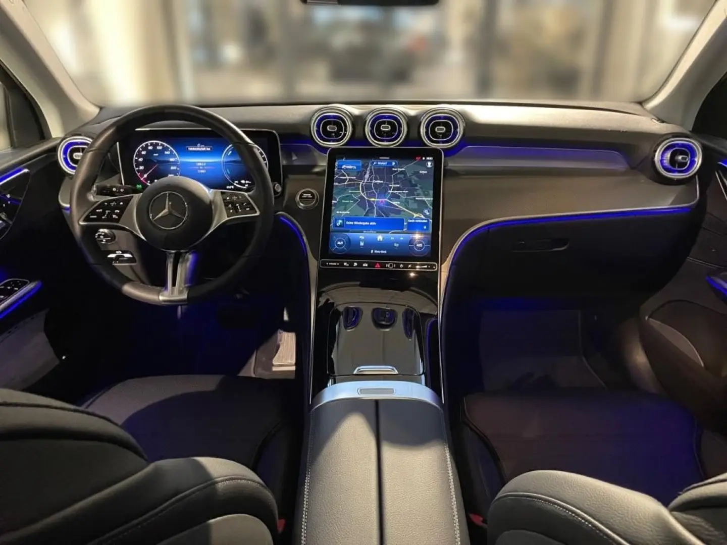 GLC 300 e 4M AHK ACC Pano Sitzklima 360  Massage