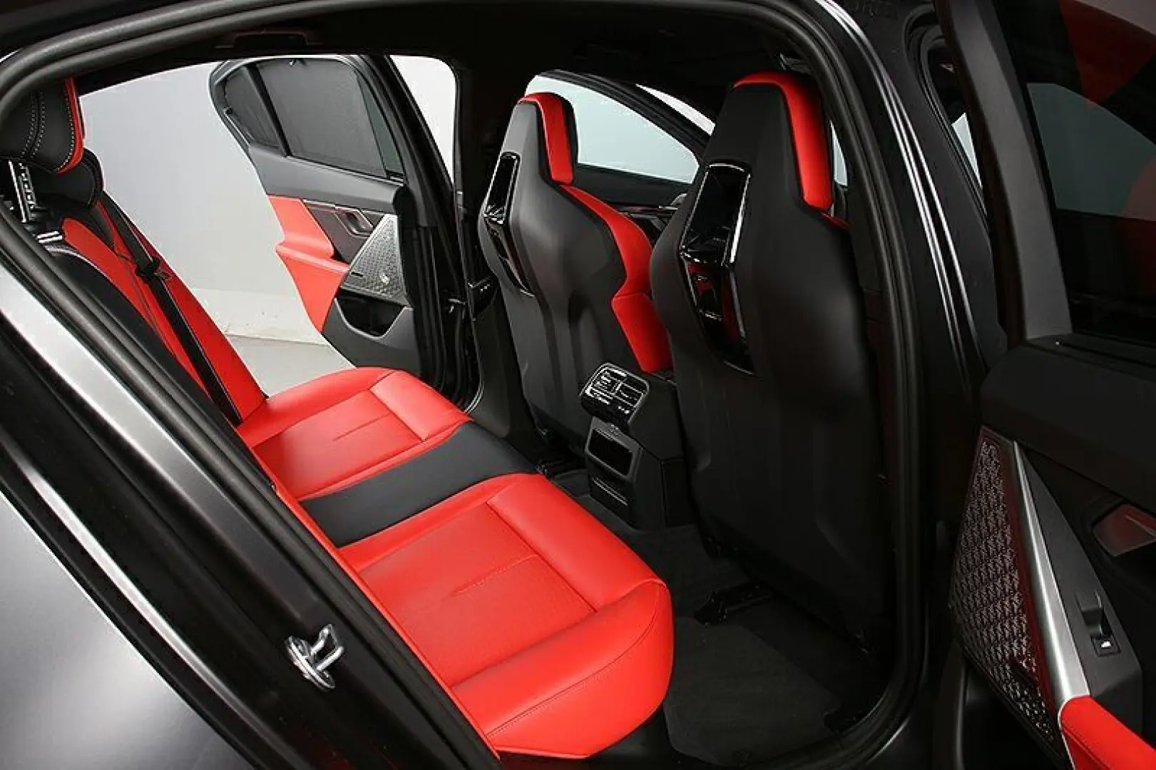 M5 G90 NP 170290.- V-Max Carbon-Keramik ACC B&W