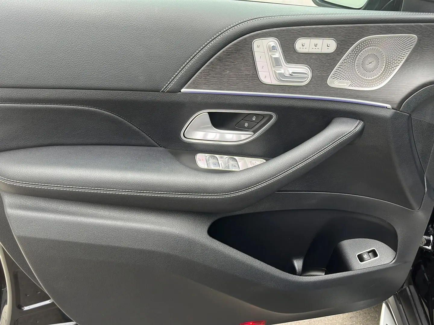 GLS 400 d AMG 22 Pano Burmester 7Sitz 360  STHZG