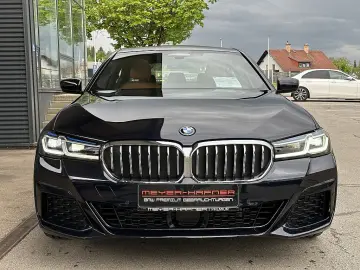 530e PHEV M-Paket Aut.   Laser   AHK   Glasda...
