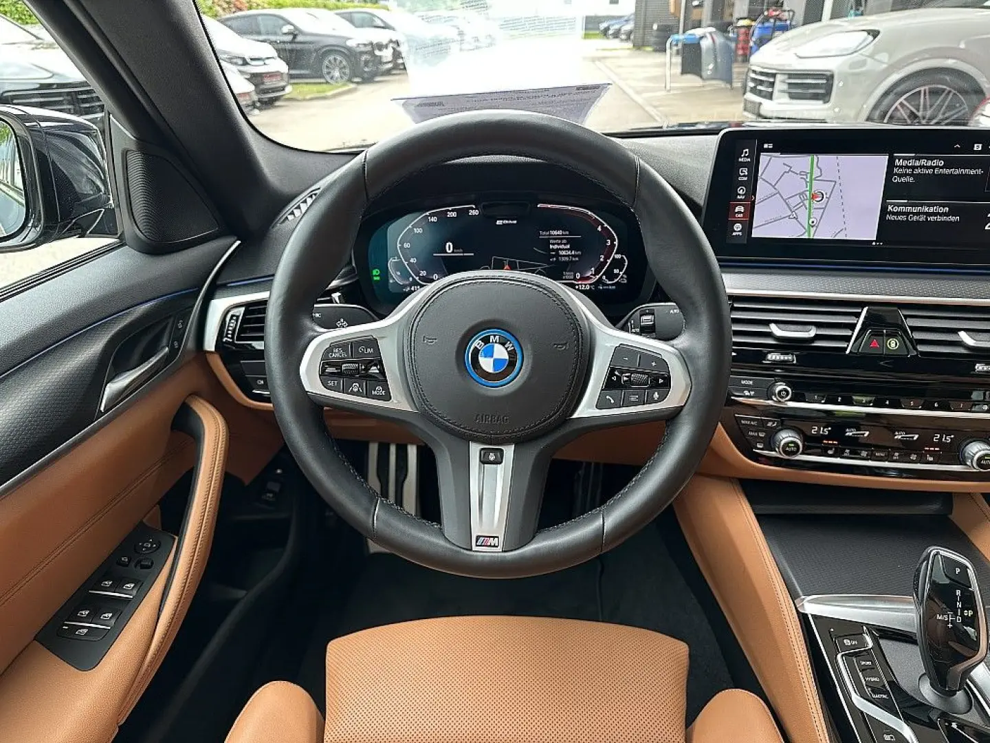 530e PHEV M-Paket Aut.   Laser   AHK   Glasda...