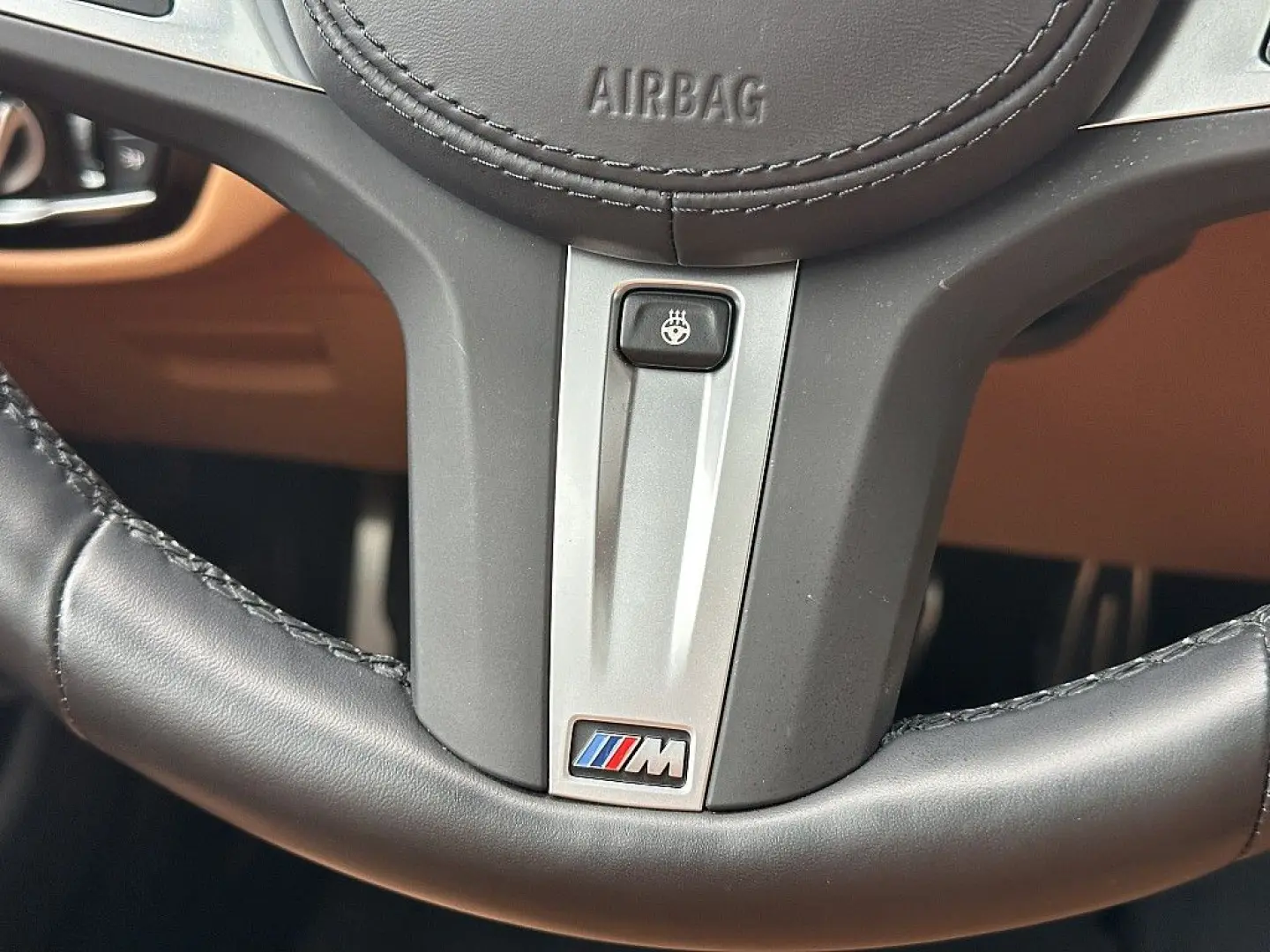 530e PHEV M-Paket Aut.   Laser   AHK   Glasda...