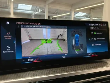 320xd Lim. M Sport ACC LRHZ SHZ STHZ HiFi RFK