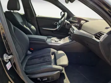 320iA Limousine M Sport ACC HIFI-System Sportsit