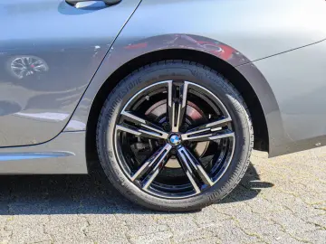 320d xDrive M-Sport LED STANDHZ NAVI KLIMA