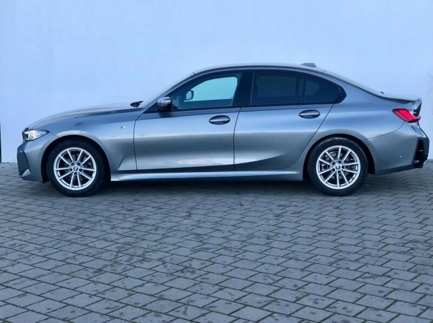 320i SAG M Sport LED  360 K-ZUG PRIVACY M-Fwk