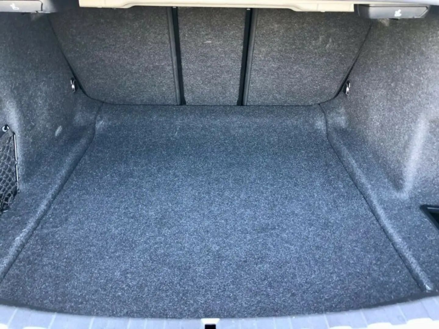 320i SAG M Sport LED  360 K-ZUG PRIVACY M-Fwk