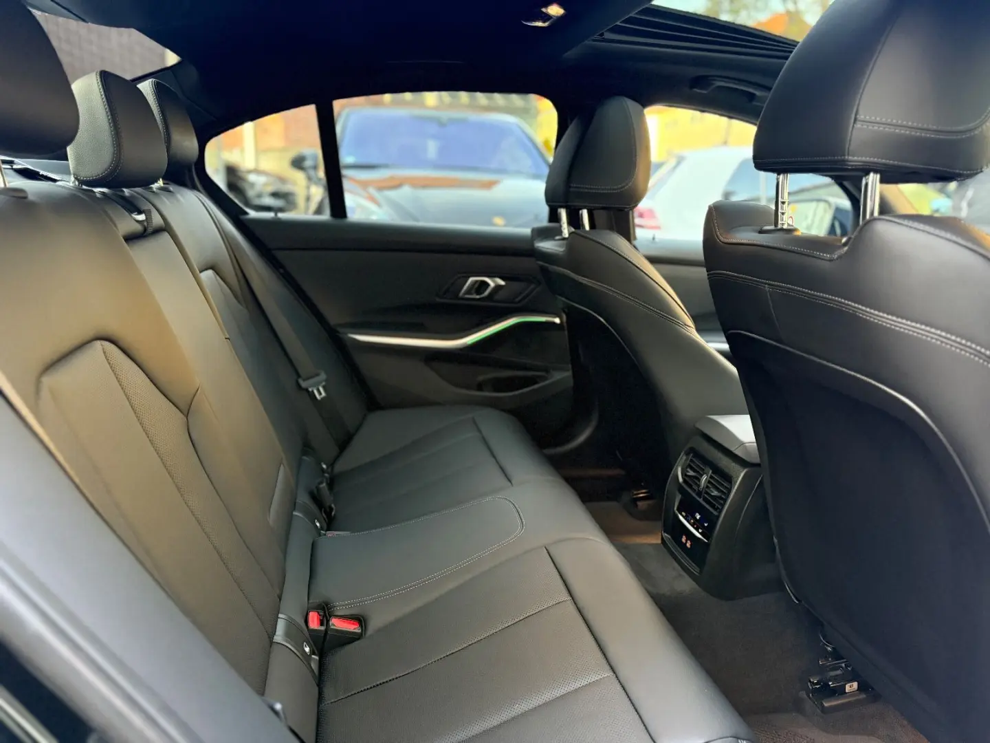 320 d Limousine xDrive  M-SPORT TÜV NEU TEMP