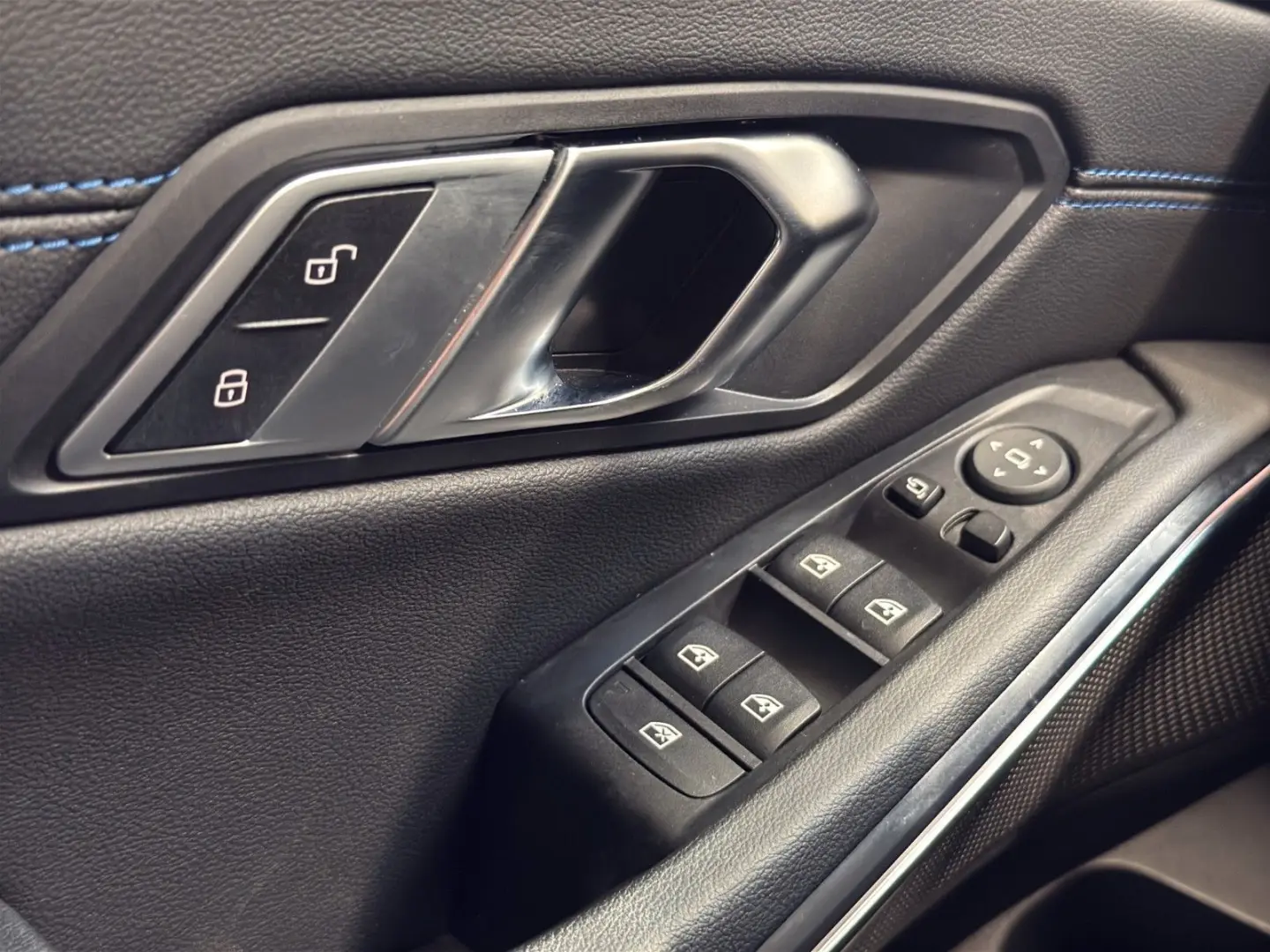 320xd lim M Sport AHK ACC STHZ Driving Assistant