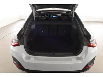 420 Gran Coupe d M Sport Anhängerkupplung Harman