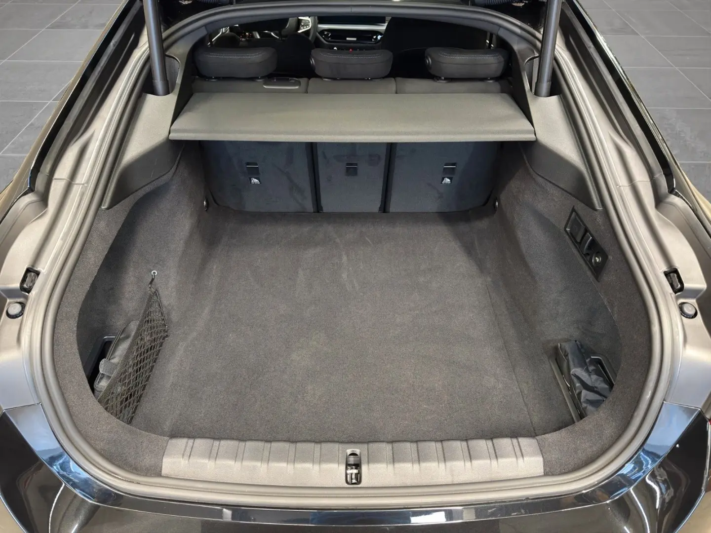 420d GC M Sport AHK ACC GSD KZU QI HiFi 360 view