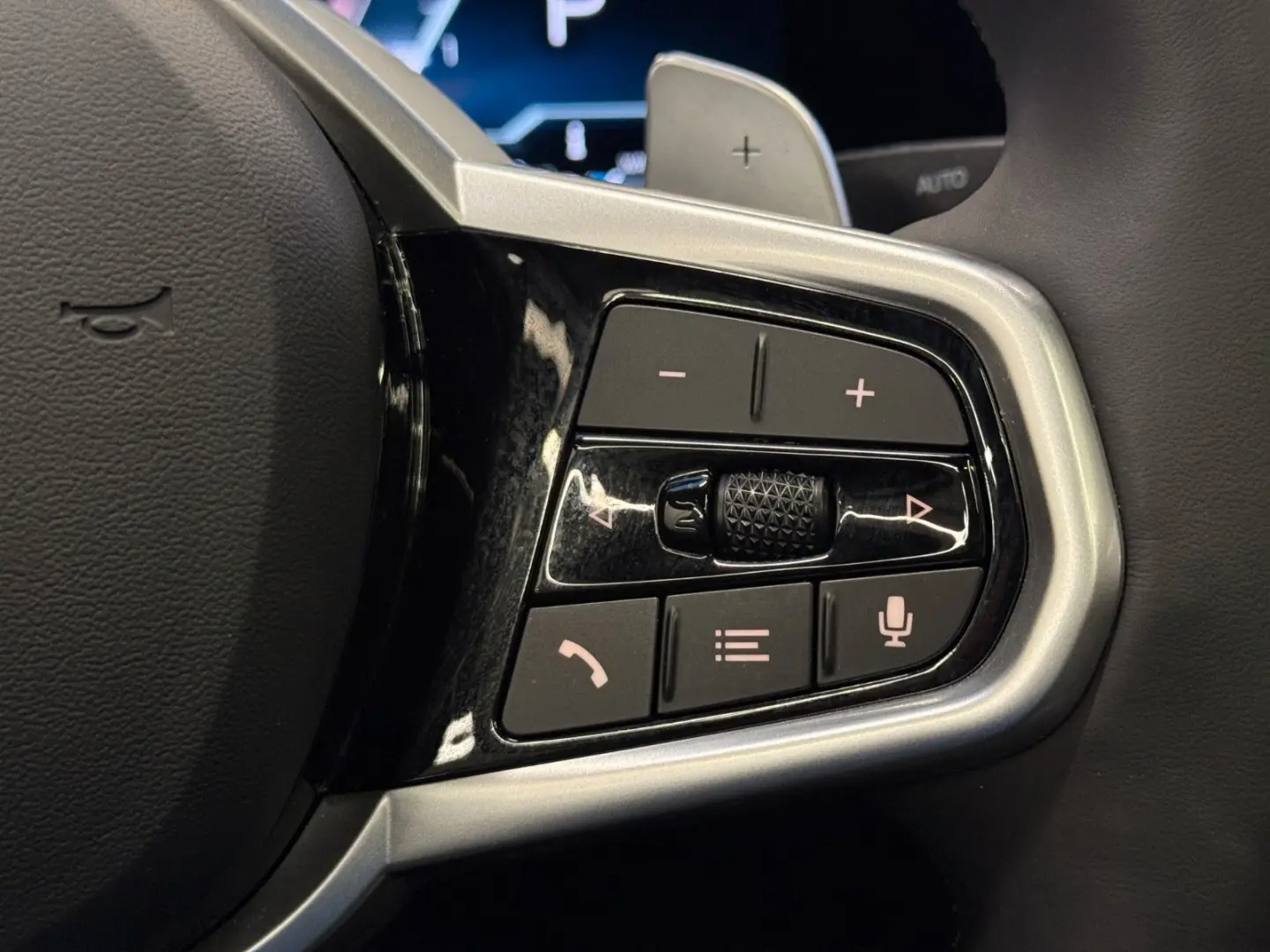 420d GC M Sport AHK ACC GSD KZU QI HiFi 360 view