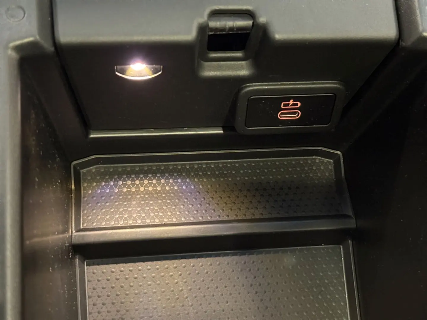 420d GC M Sport AHK ACC GSD KZU QI HiFi 360 view