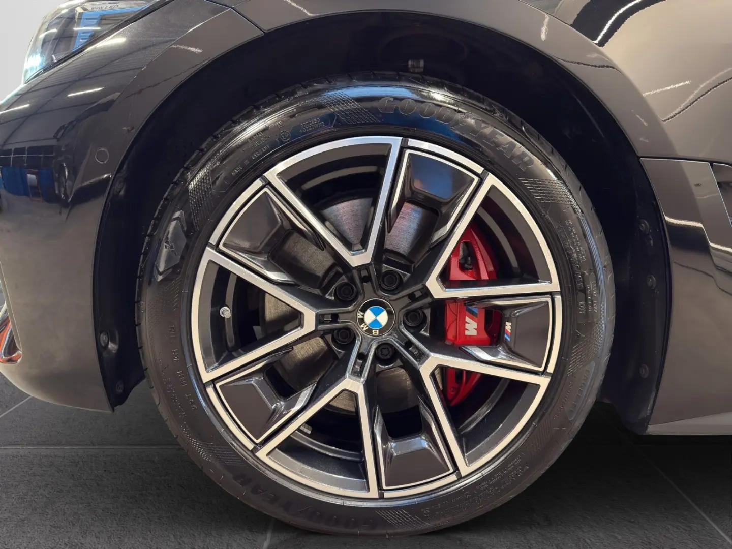 420d GC M Sport AHK ACC GSD KZU QI HiFi 360 view