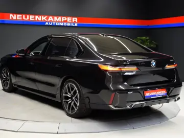 740 d xDrive M Sport Pano Memory Luft B&W STHZ