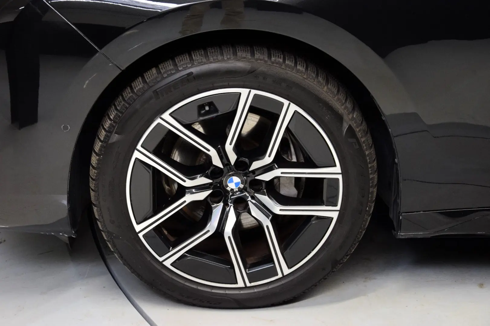 740 d xDrive M Sport Pano Memory Luft B&W STHZ