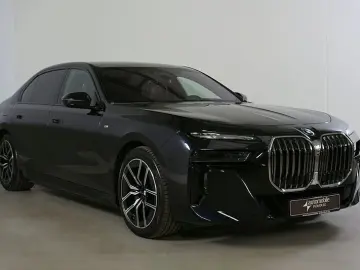 740d xDr. M Sportpaket ACC AHK Standh Autobahnas