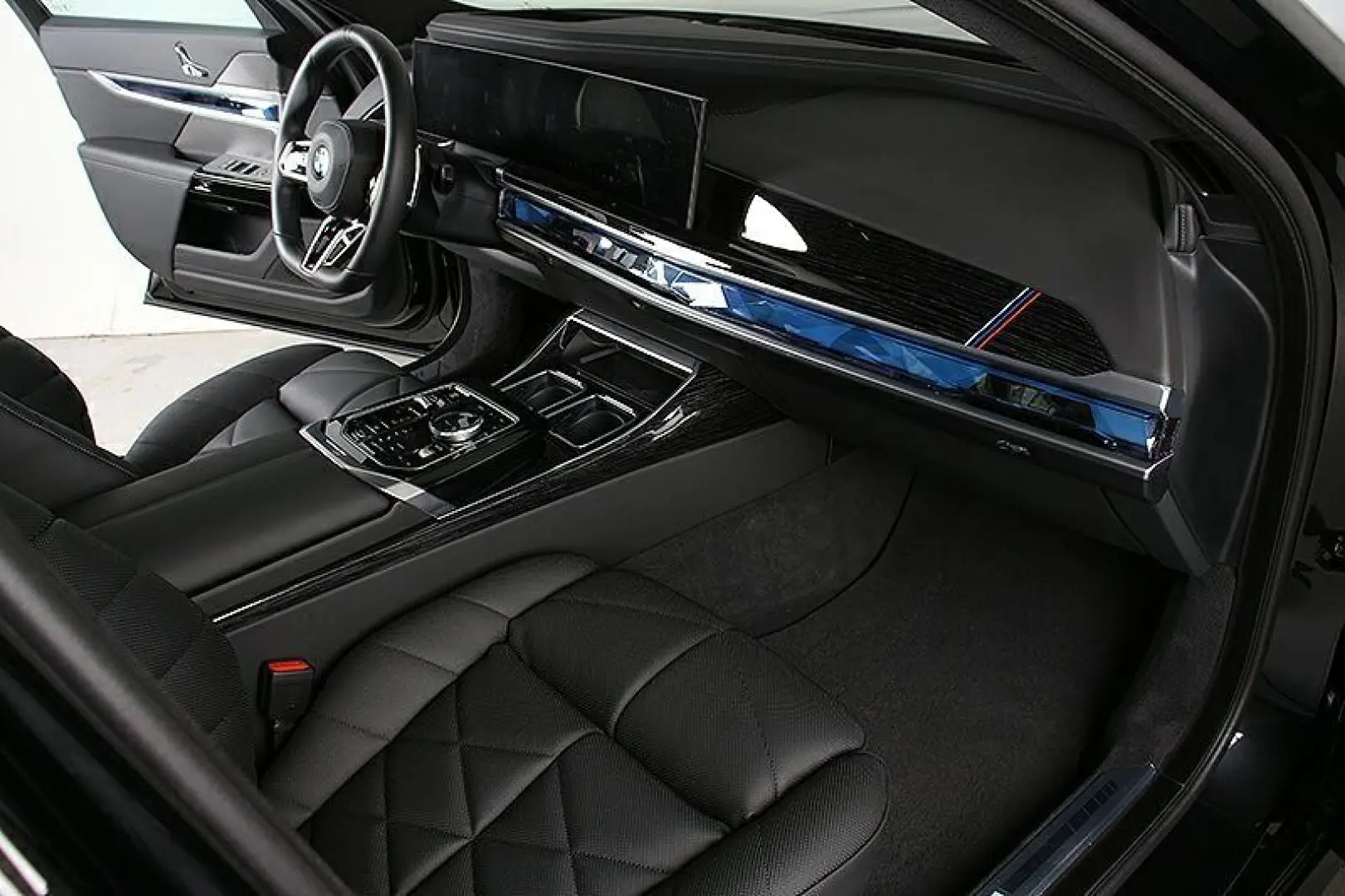 740d xDr. M Sportpaket ACC AHK Standh Autobahnas