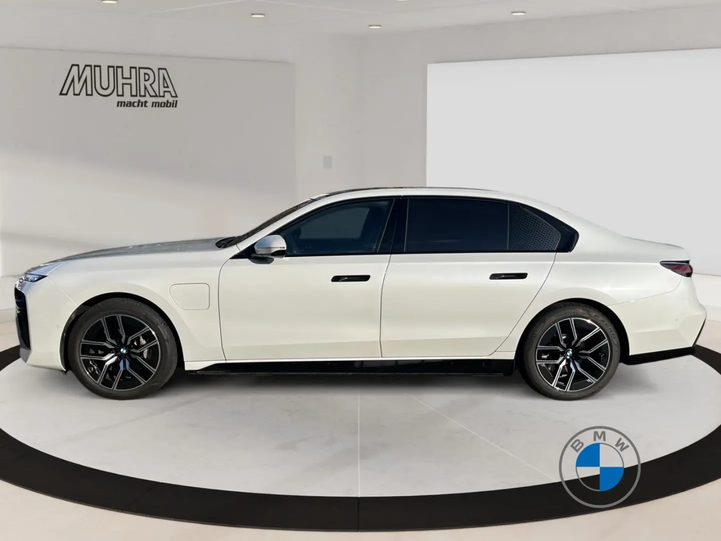 750e xDrive M Sport 20  Massage Sitzbelüft. Indv