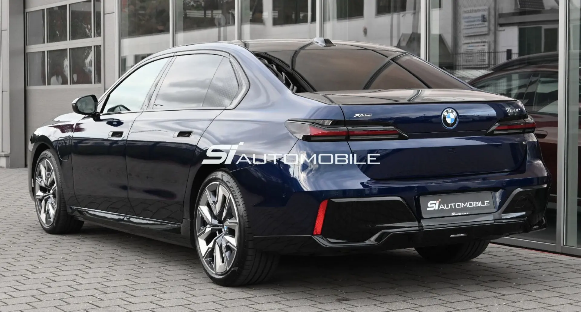 750e xDr. M-Sport Pro  UVP 188.779€ B&W Diamond