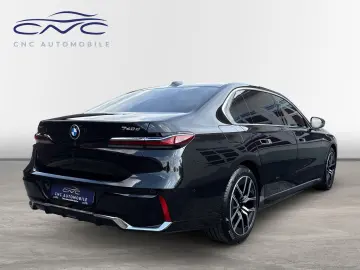 740 d xDrive M Sport Paket TV SkyLounge Kristall