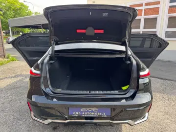 740 d xDrive M Sport Paket TV SkyLounge Kristall