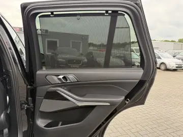 X5 30 d xDrive M Sport Panorama Head Leaser ACC