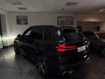 X5 30d M-SPORT LASER ICONIC PANO H&K HUD 360