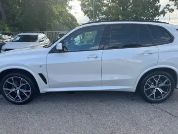 X5 xDrive30d M Sport PANO HUD LUFTFEDERUNG GLAS