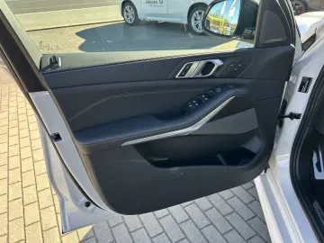 X5 xDrive30d M Sportpaket Gestiksteuerung DAB