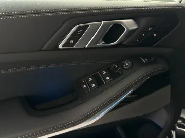 X5 xDrive 30d M-Sport  Pano   AHK   Soft-Close